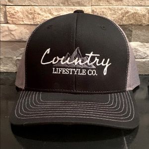 Country Lifestyle Co Black & Characoal SnapBack hat